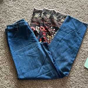 Free People We The Free Sahara Extreme Wide Leg Jeans Size 27 NWT New